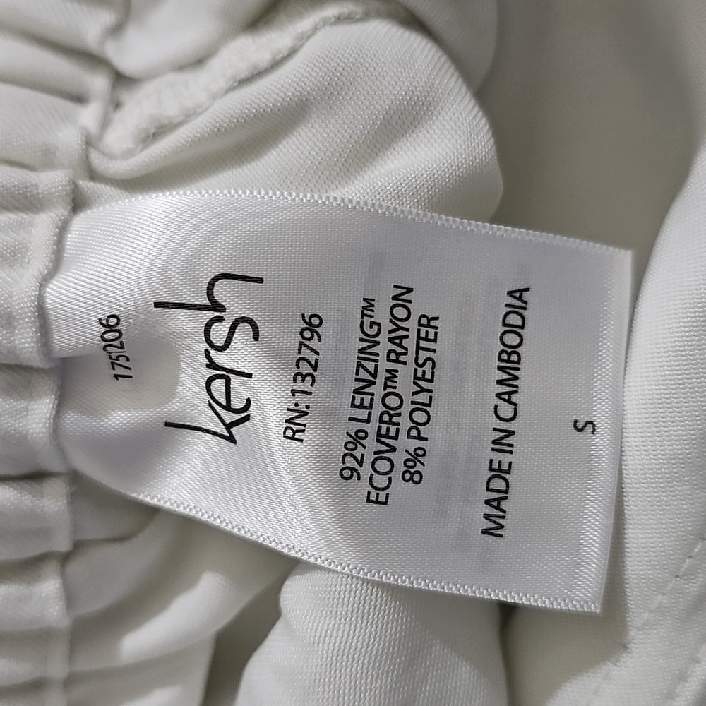 Kersh Women  White adjustable Waist Short Size S Waist 15 - Picture 6 of 6